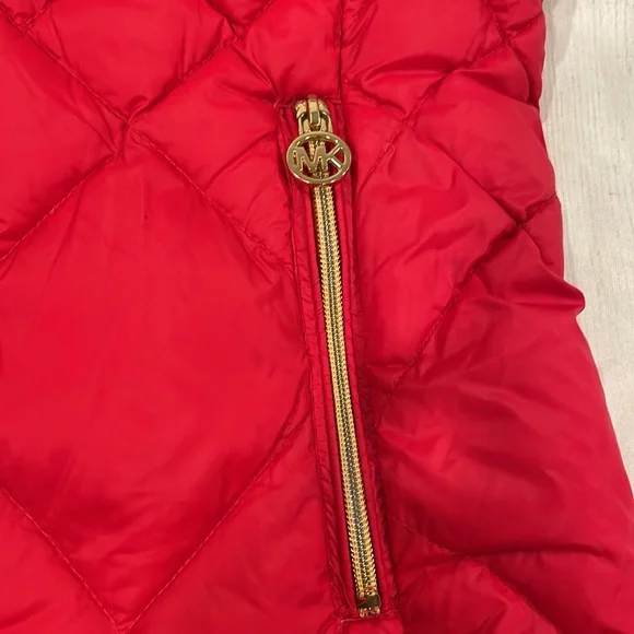 Micheal by Micheal Kors EUC XS light weight puffer vest - Picture 2 of 7